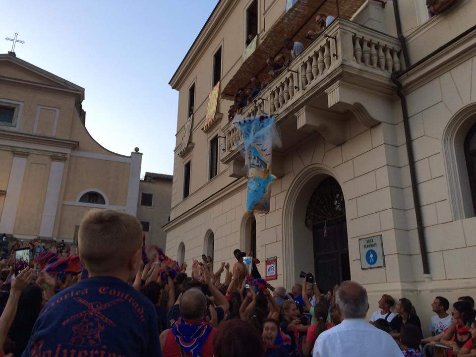 festa palio allumiere polveriera