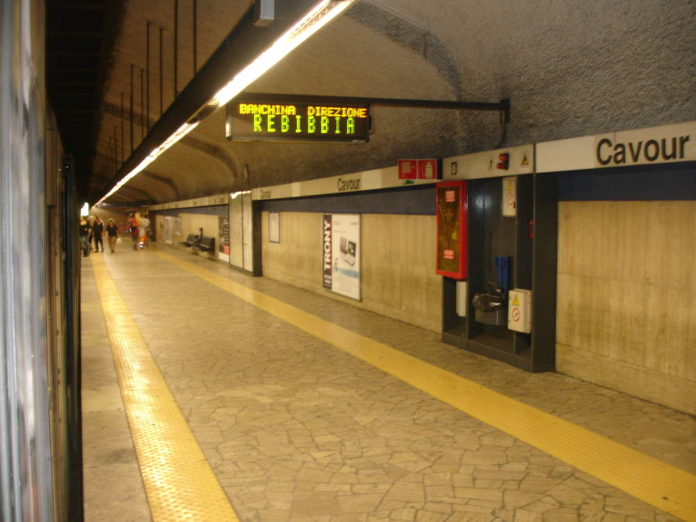 Cavour Metropolitana_di_Roma