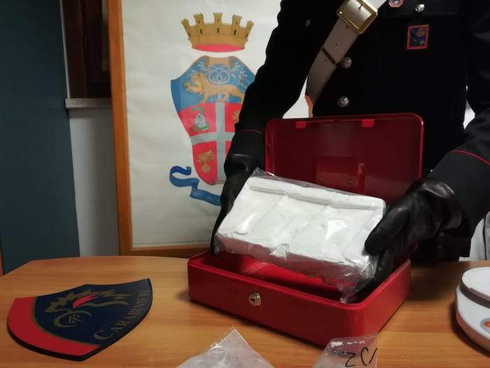 Guidonia - La cocaina sequestrata dai Carabinieri (1)