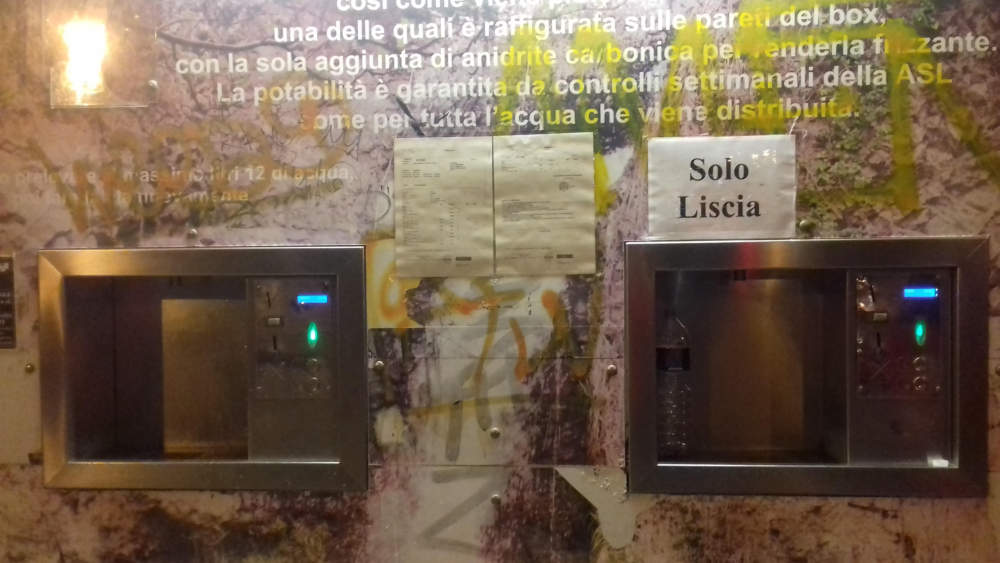 distributore acqua ladispoli piazza de michelis