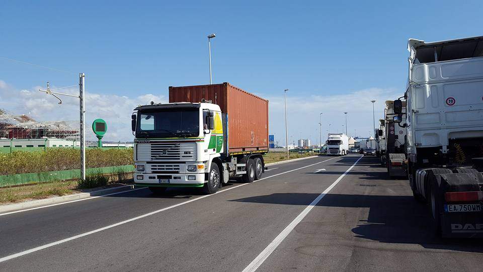 CNA Fita: “Bene lo sblocco dei finanziamenti per l’autotrasporto annunciato dal governo”