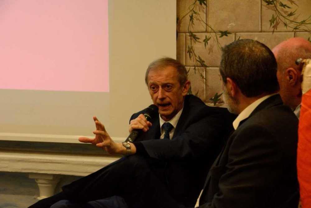 Civitavecchia, convegno Anpi sulle migrazioni. Per Fassino “il timore per gli stranieri è delle fasce deboli”