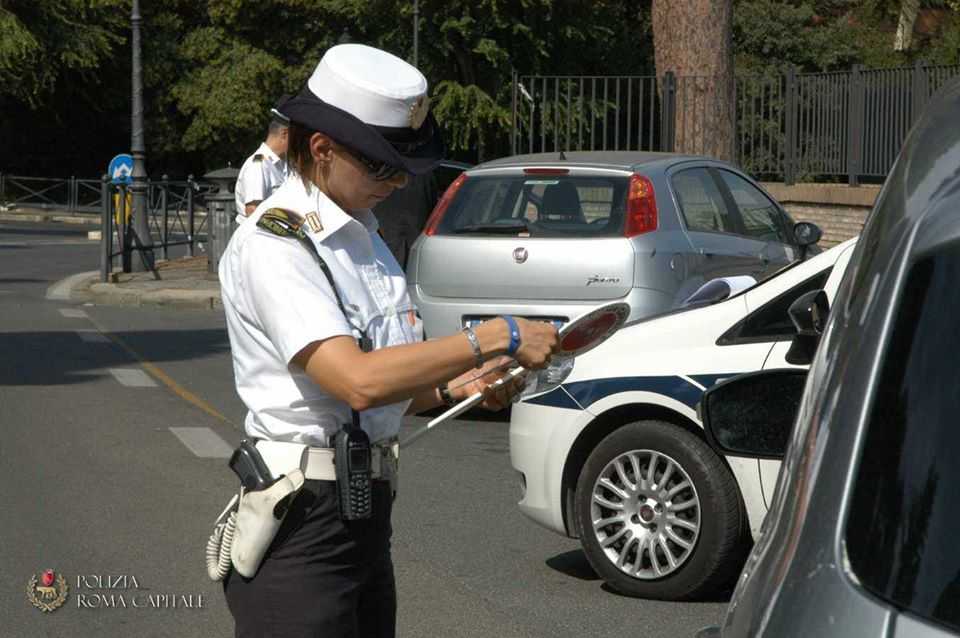 polizia roma capitale multe controlli