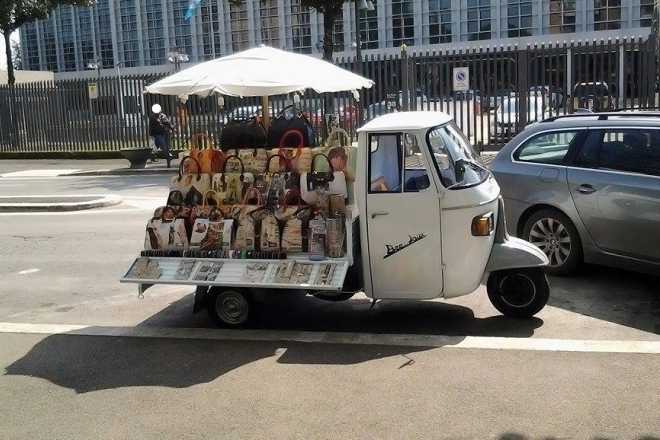 commercio_ambulante_su_aree_pubbliche_d0