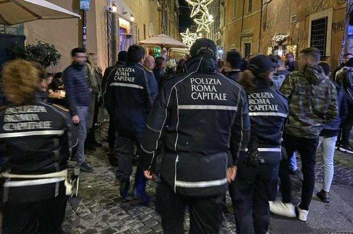 polizia locale movida
