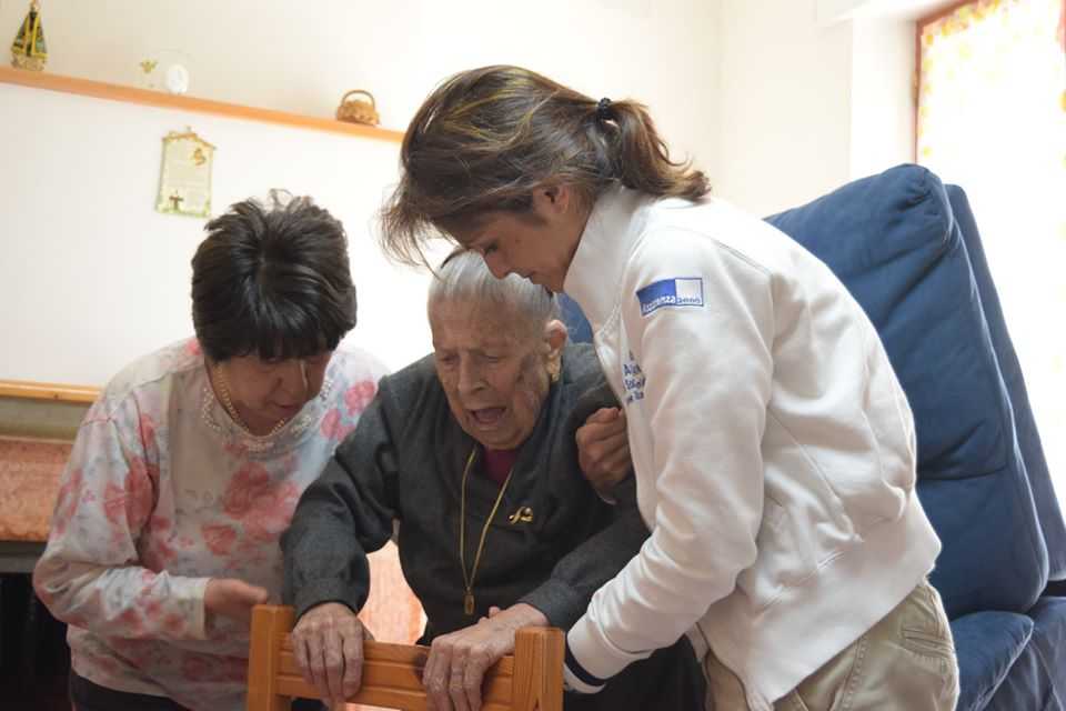 Cure domiciliari, ecco come chiederle alla Asl