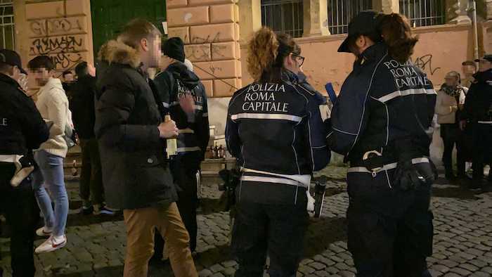 Controlli alcolici movida Controlli alcolici movida