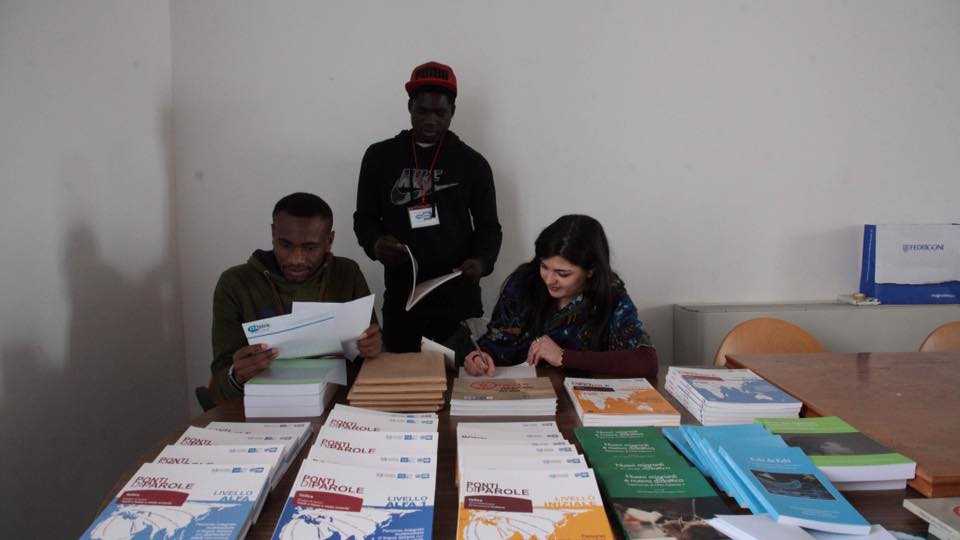 Santa Marinella, proseguono le lezioni di italiano per stranieri