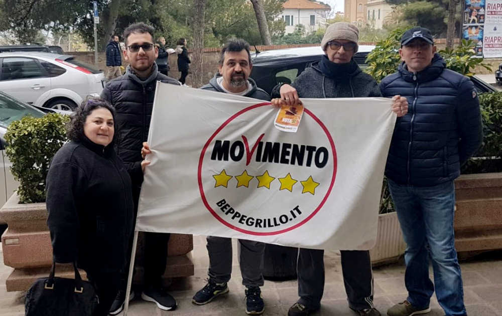 amici beppe grillo santa marinella padroni
