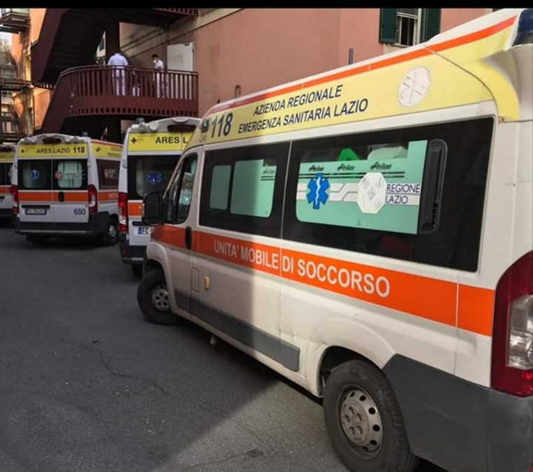 ares AMBULANZE ares AMBULANZE