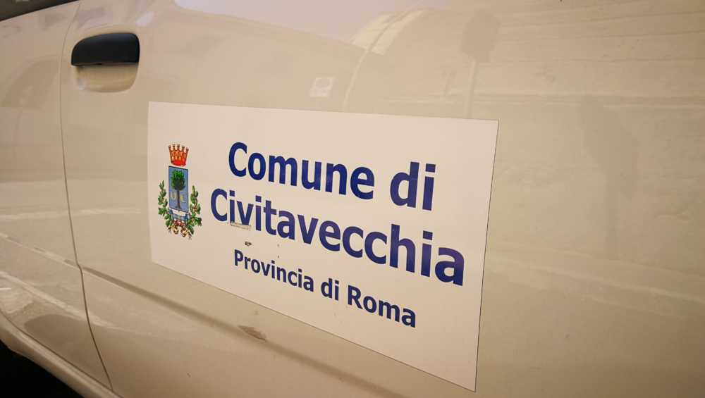 comune civitavecchia auto pincio3 (1)