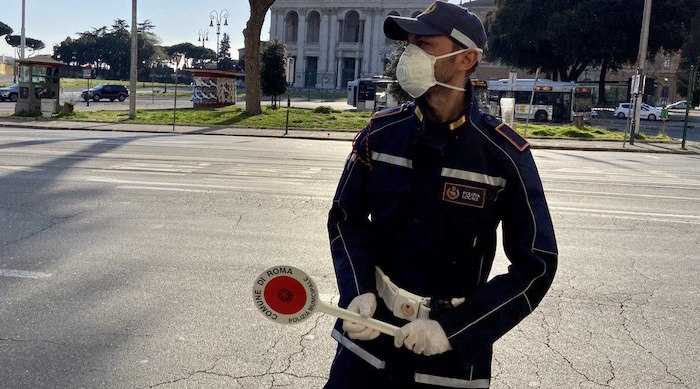 covid coronavirus polizia locale