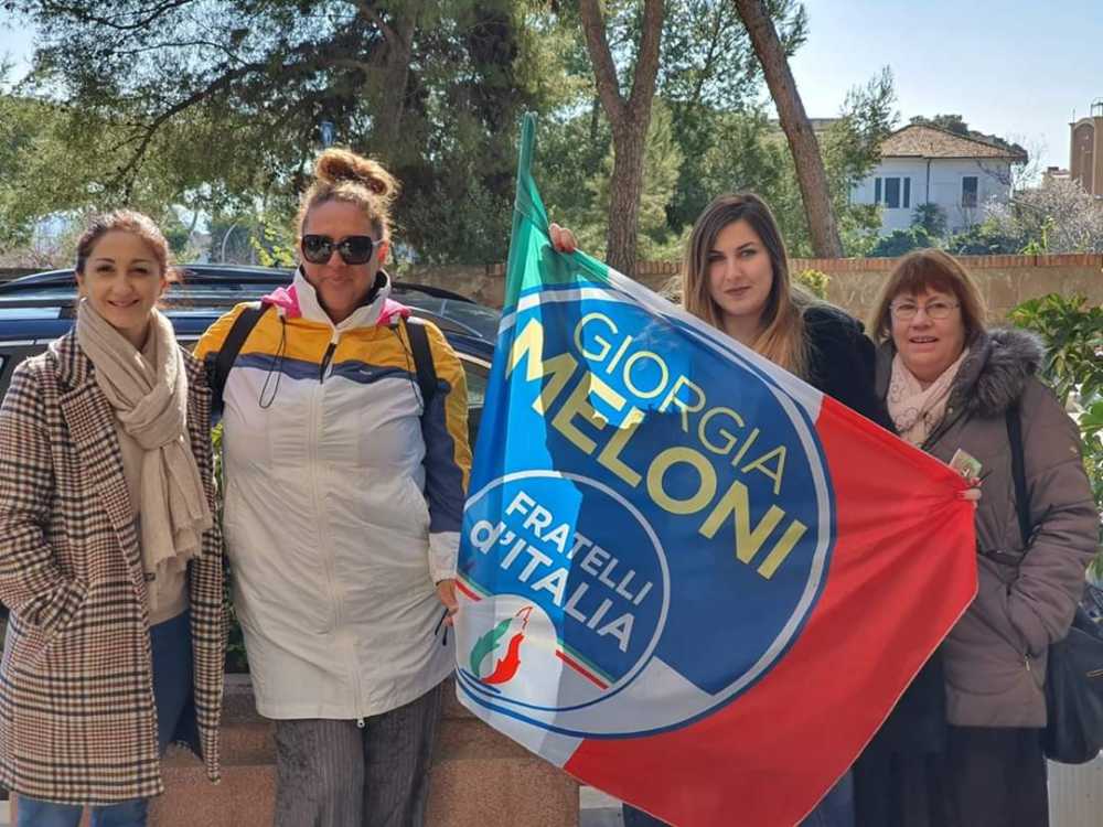donne fdi santa marinella