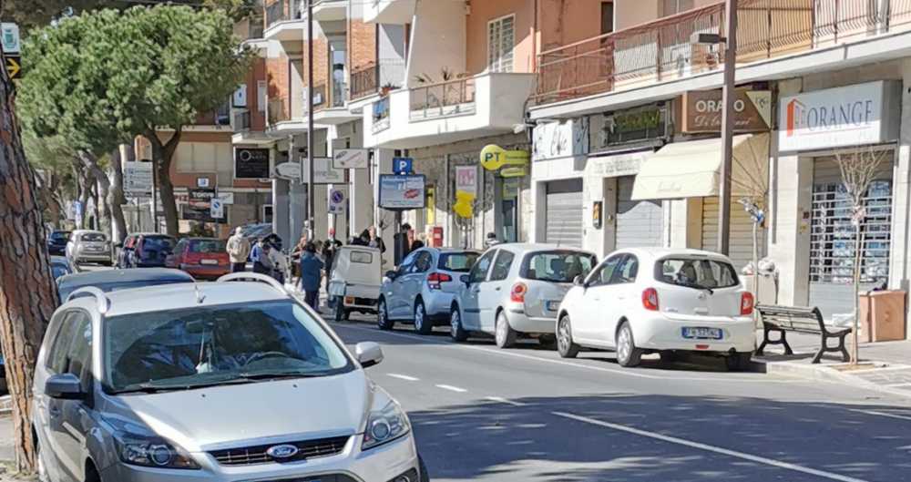 file poste santa marinella mascherine (1)