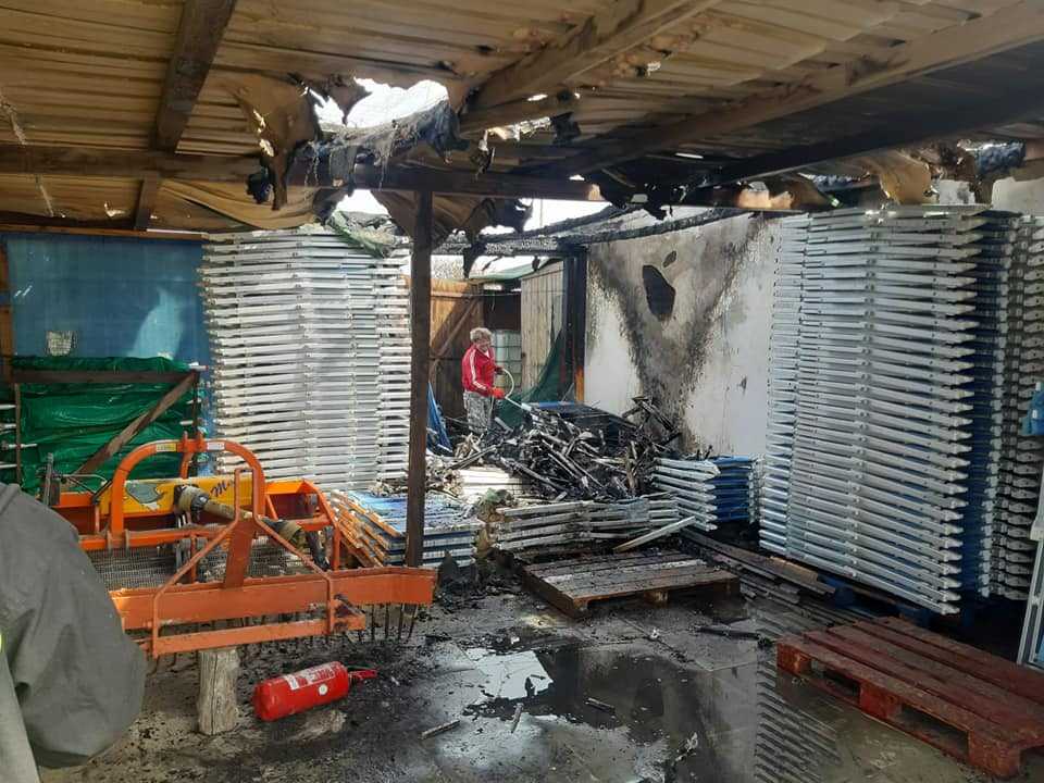 incendio stabilimento maccarese incendio stabilimento maccarese