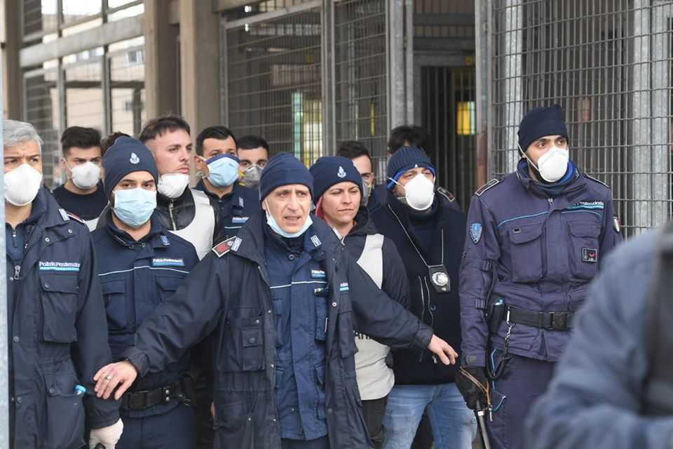 Penitenziaria senza mascherine, i sindacati: “Non si può andare avanti”