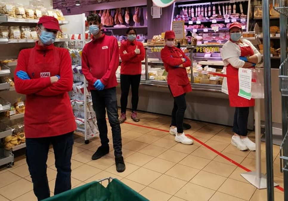 supermercato commessi mascherine (2)