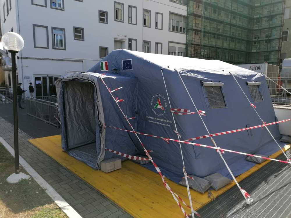 tenda pneumatica prociv protezione civile ospedale san paolo civitavecchia 1
