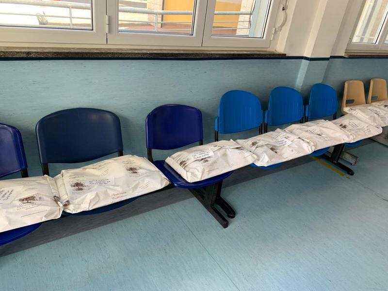 vassoi pasticicni sacchetti ospedale civitavecchia