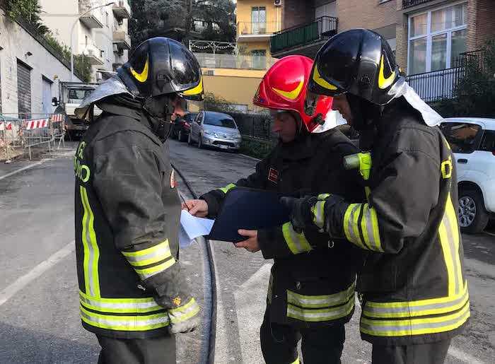 Vigili del fuoco: il piatto piange, eliminato il servizio mensa