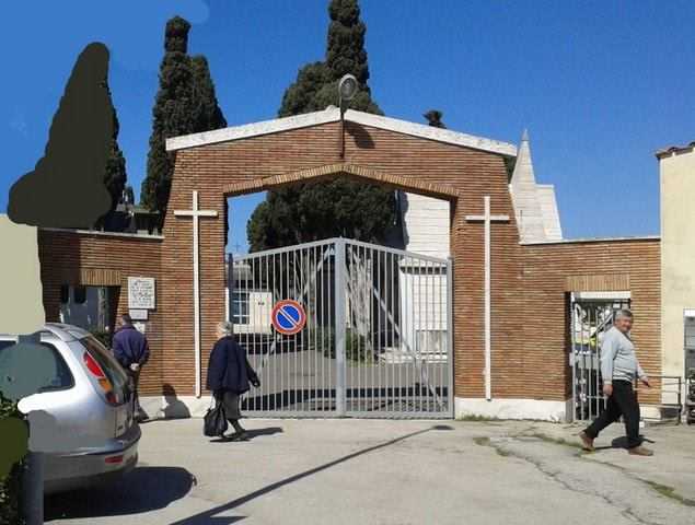 Cimitero di Santa Marinella, gli orari nelle festività natalizie