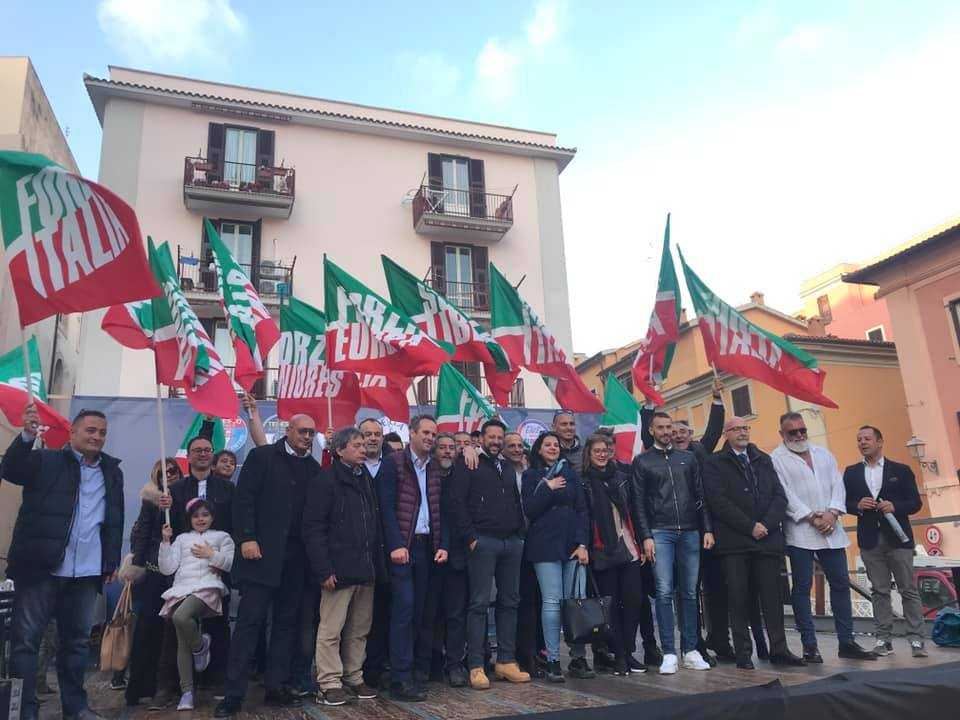 forza italia civitavecchia bandiere forza italia civitavecchia bandiere