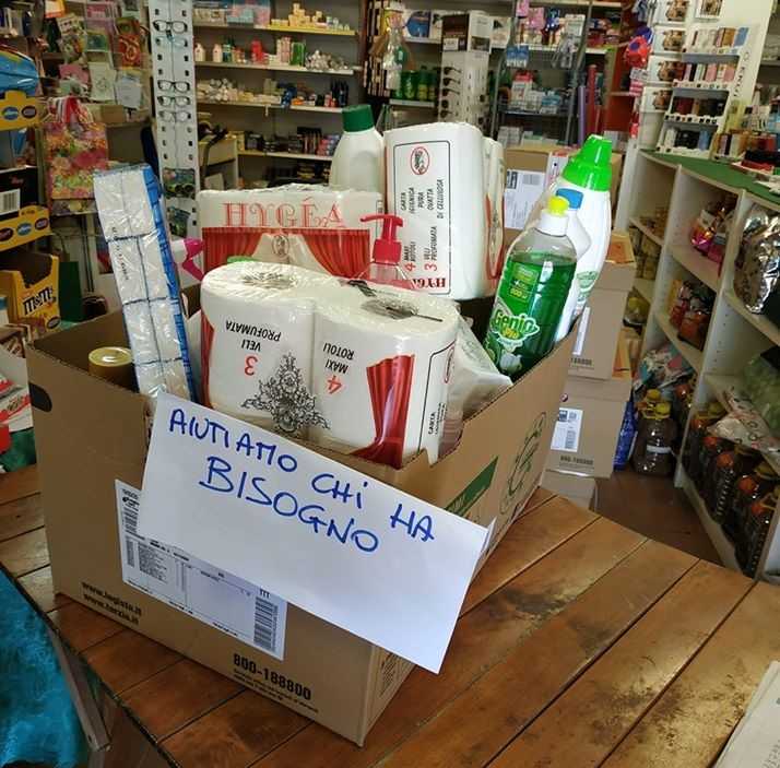 pacchi alimentari raccolta