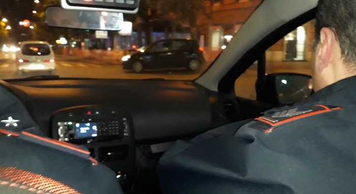 Rapina alla fermata del tram