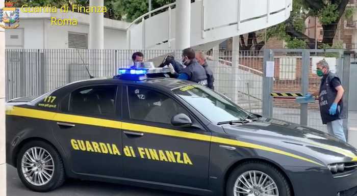 Blitz della Guardia di Finanza a Roma, sequestrati 20 milioni di euro ad una società di servizi