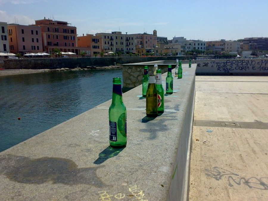 Azzurro Donna si chiede cosa offra Civitavecchia ai giovani