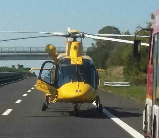 elicottero eliambulanza 118 elisoccorso elicottero eliambulanza 118 elisoccorso