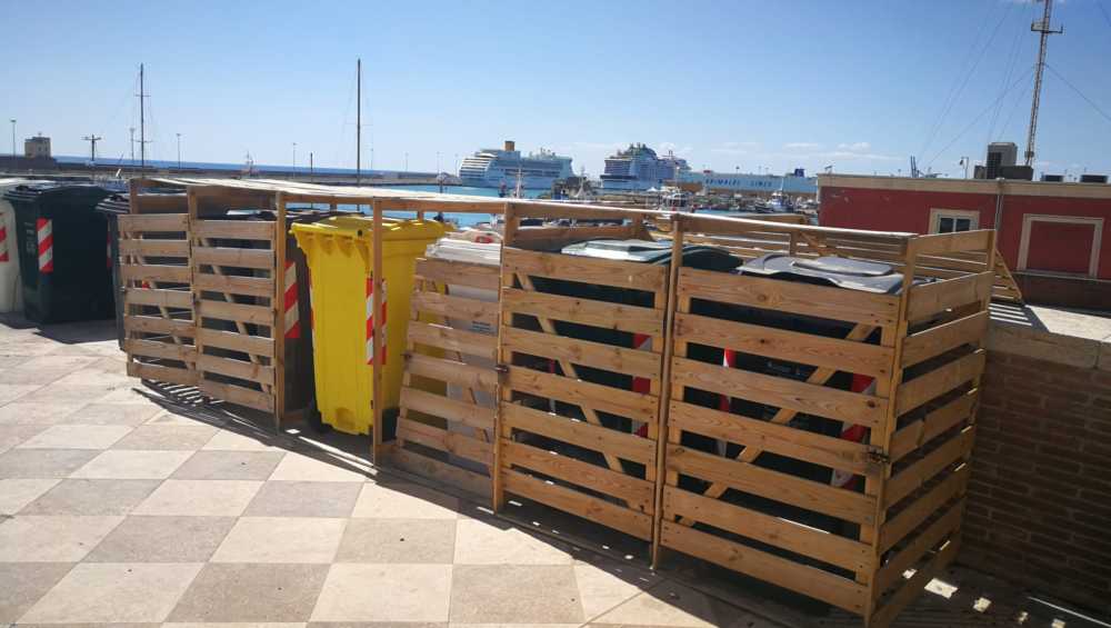 mastelli rifiuti differenziata porta porta civitavecchia