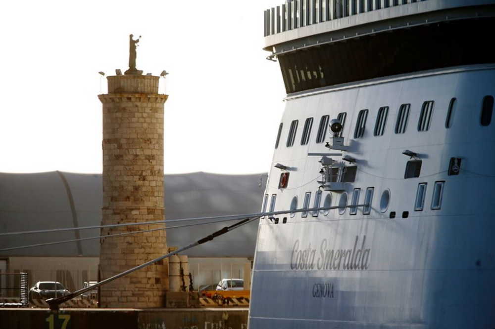 porto civitavecchia santa fermina nave crociera porto civitavecchia santa fermina nave crociera