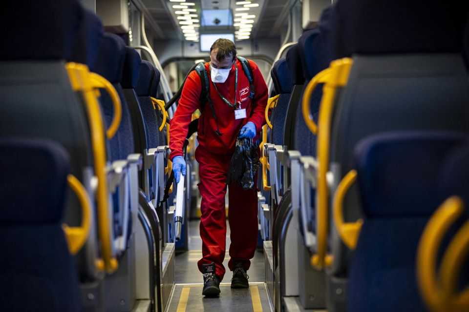 sanificazione treno treni
