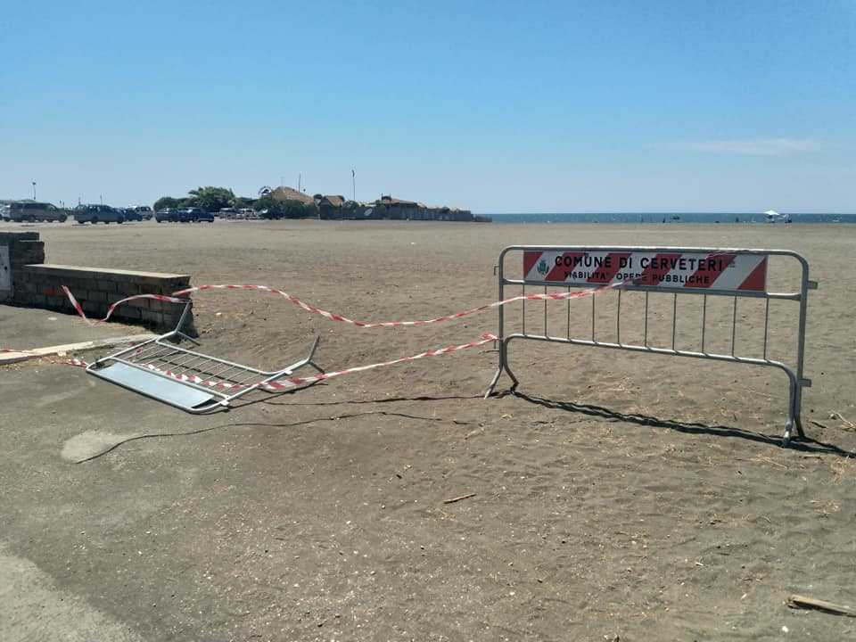 transenne lungomare cerveteri cerenova campo mare transenne lungomare cerveteri cerenova campo mare