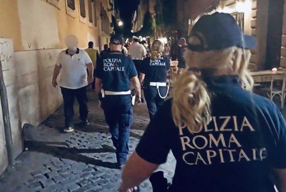 Controlli assembramenti serali Controlli assembramenti serali