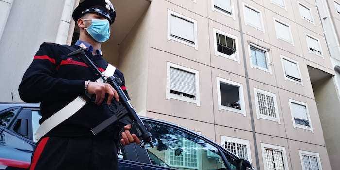 Operazione antidroga dei Carabinieri a San Basilio (11) Operazione antidroga dei Carabinieri a San Basilio (11)