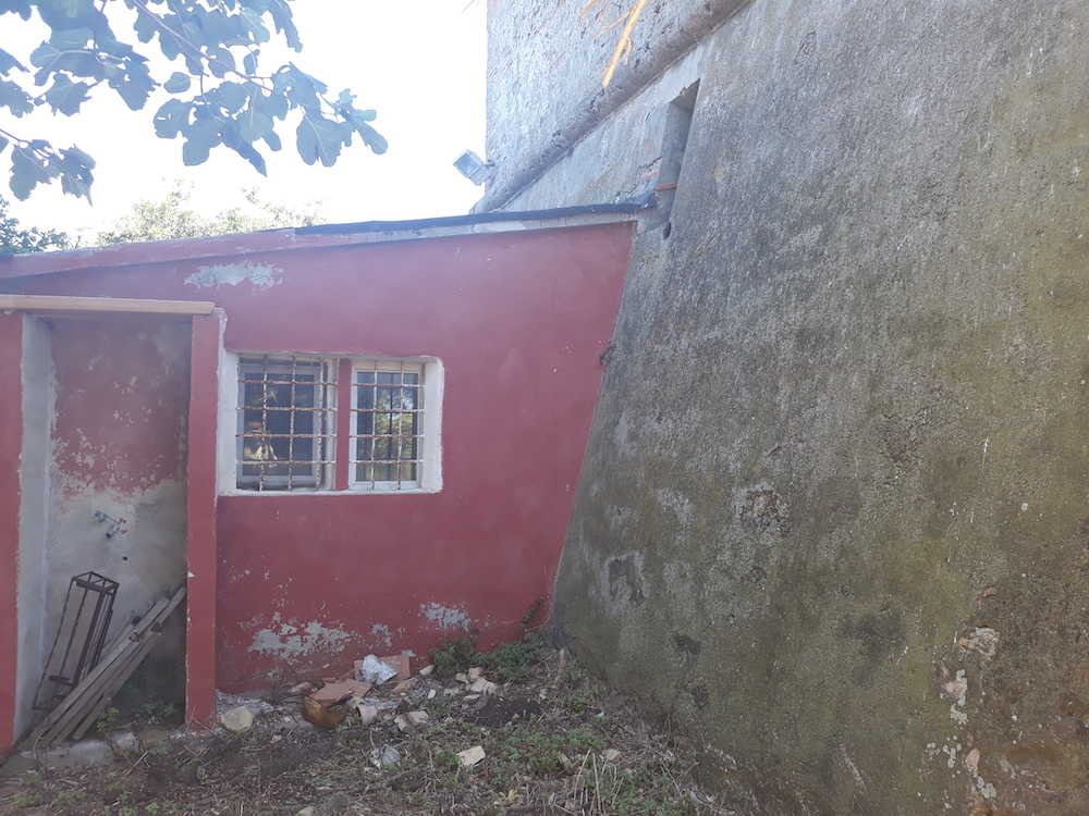 abuso rosso (1) abuso rosso (1)