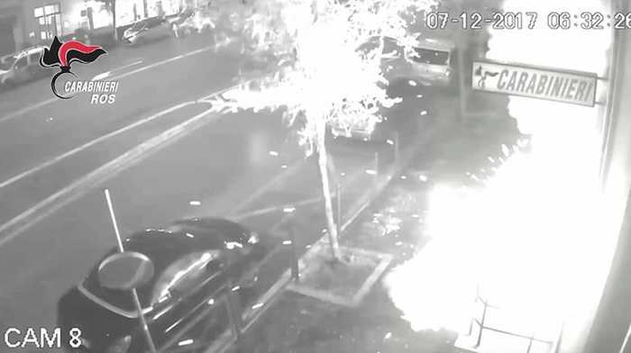 attentato stazione san giovanni