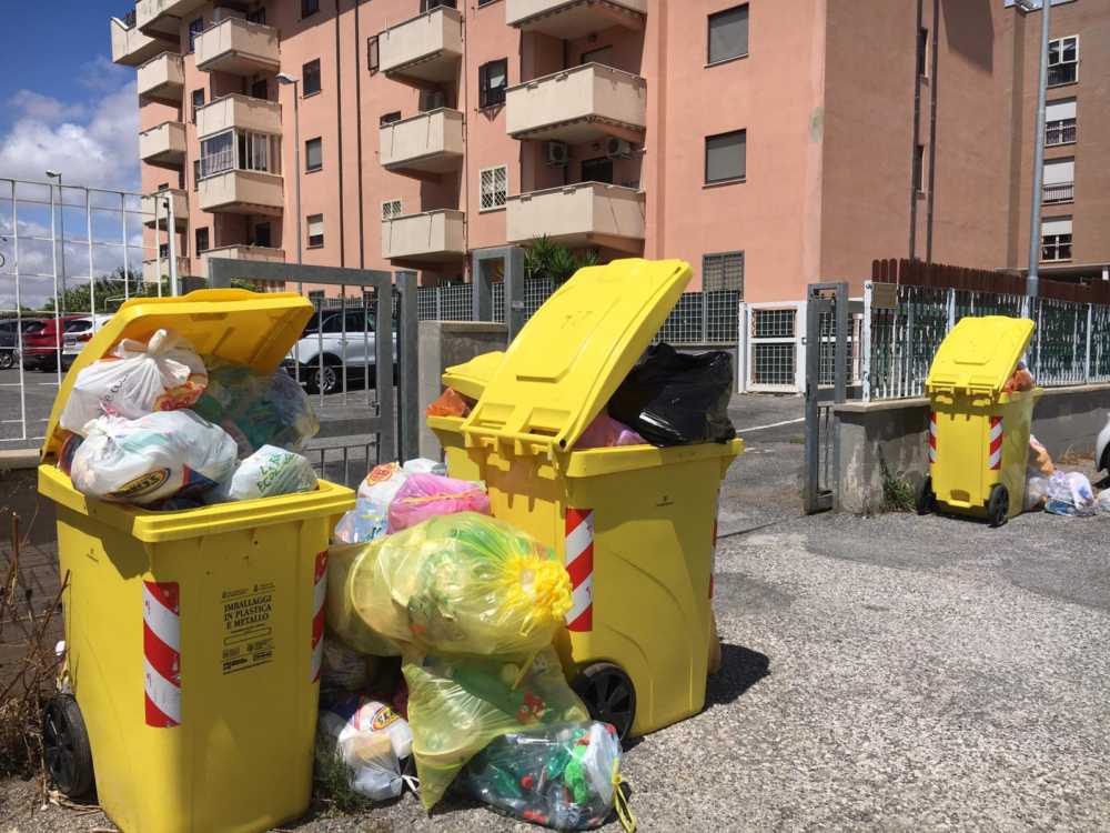 differenziata plastica porta porta