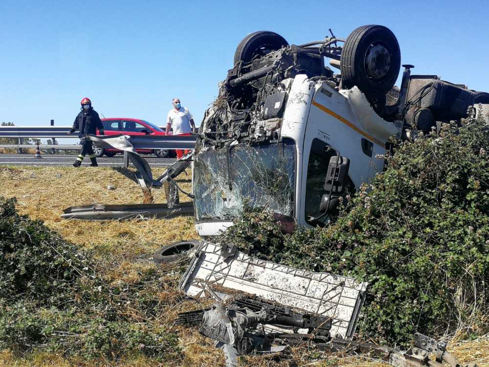 incidente a12 elisoccorso eliambulanza polizia stradale polstrada vigili fuoco vvf pompieri (2)