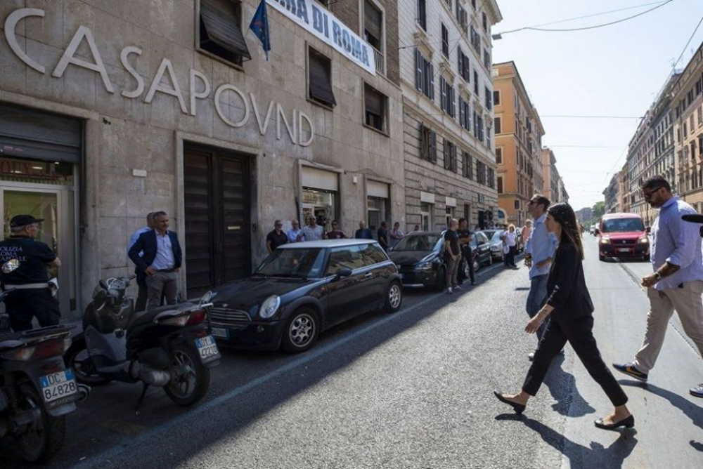 raggi casapound raggi casapound