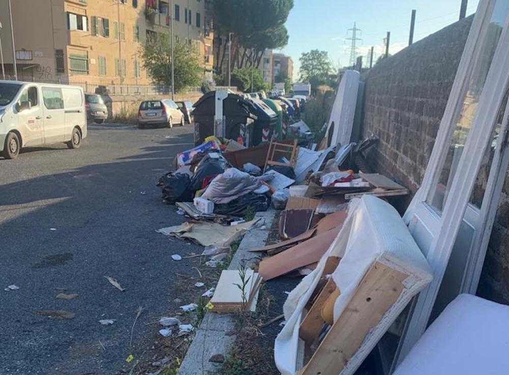 Via Mondolfo Via Mondolfo