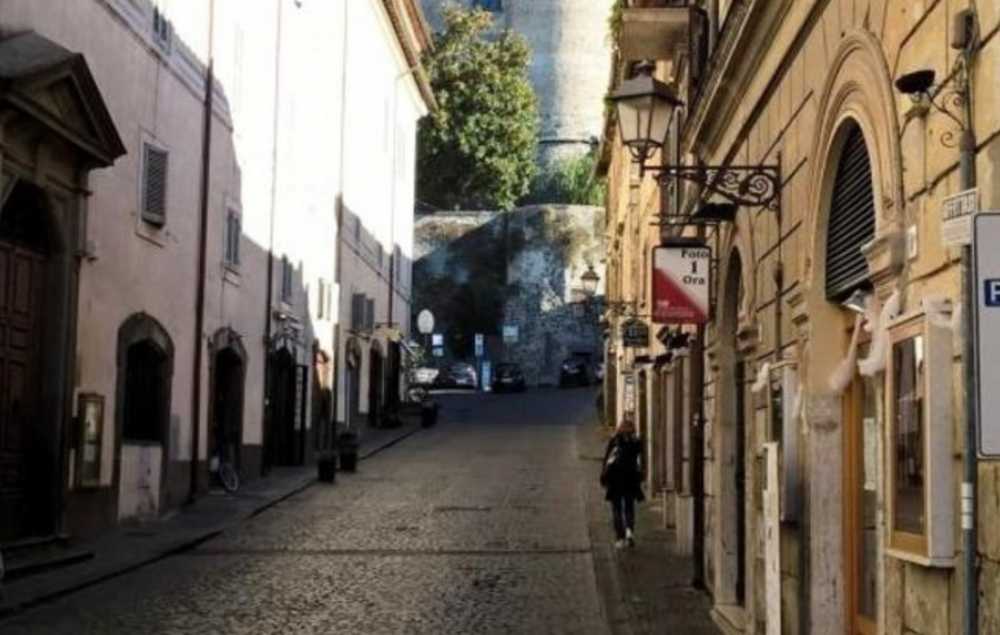 bracciano centro storico 080720