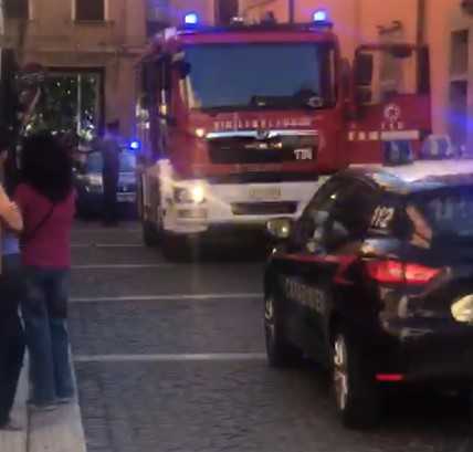 carabinieri pompieri vvf polizia vigili fuoco ghetto civitavecchia carabinieri pompieri vvf polizia vigili fuoco ghetto civitavecchia