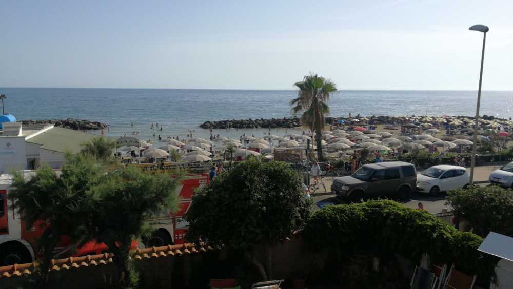crollo pensilina santa severa