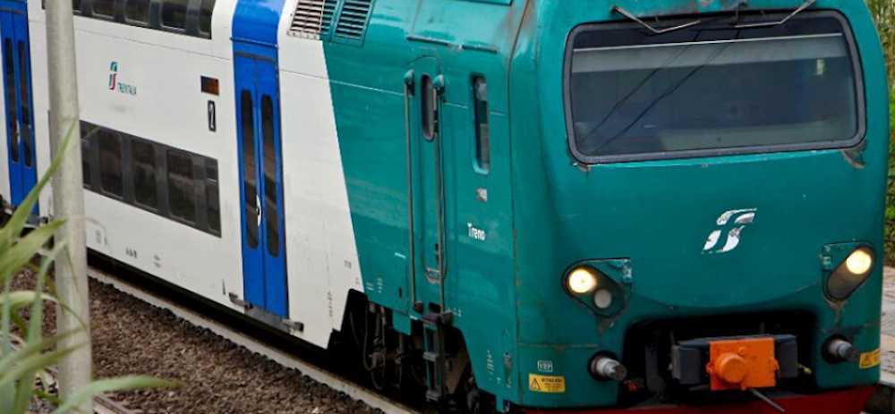 Linea Fl1 Roma Fiumicino Aeroporto Guasto Treno Ritardi Fino A 30 Minuti Terzo Binario News