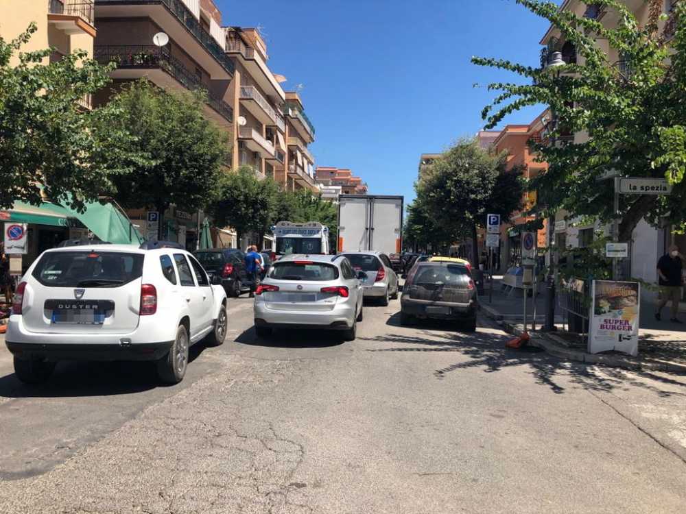 ladispoli viale italia via la spezia 1