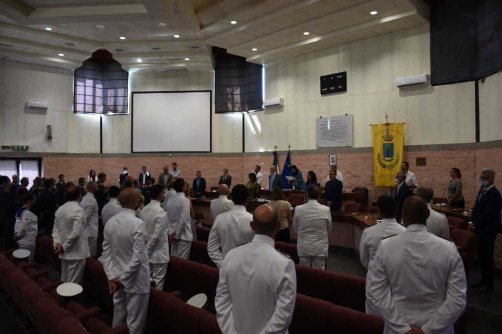 onorificenza guardia costiera comune civitavecchia