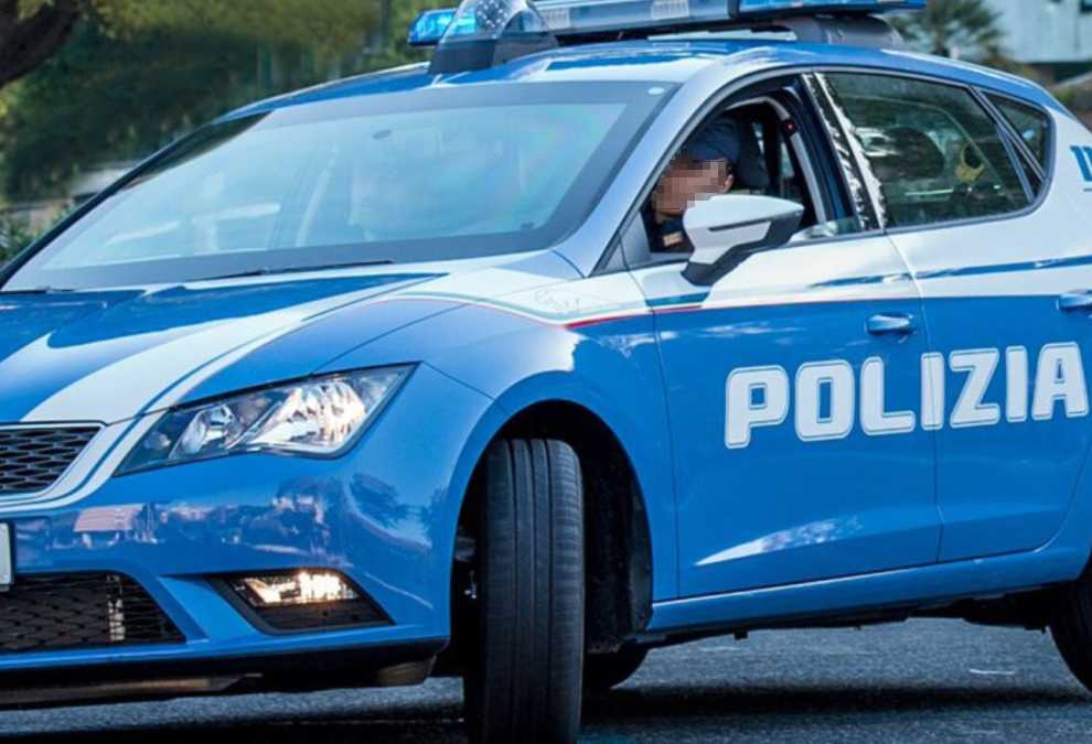 Rubano merce: bloccate dalla Polizia